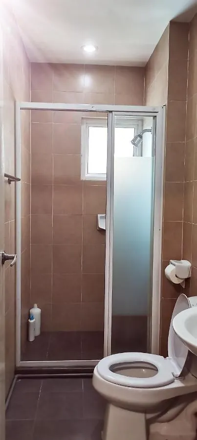 Apartment Klcc Amazing Robots Homestay 4Bedrooms Kuala Lumpur